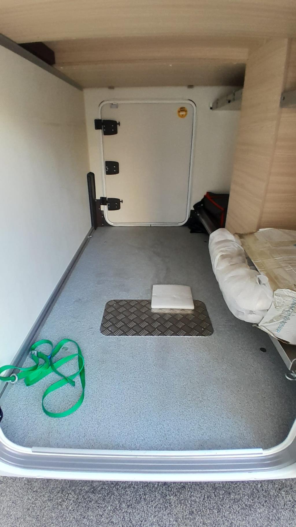 LYSEO PRIVILEGE 728 G EURO 370,00 AL MESE
