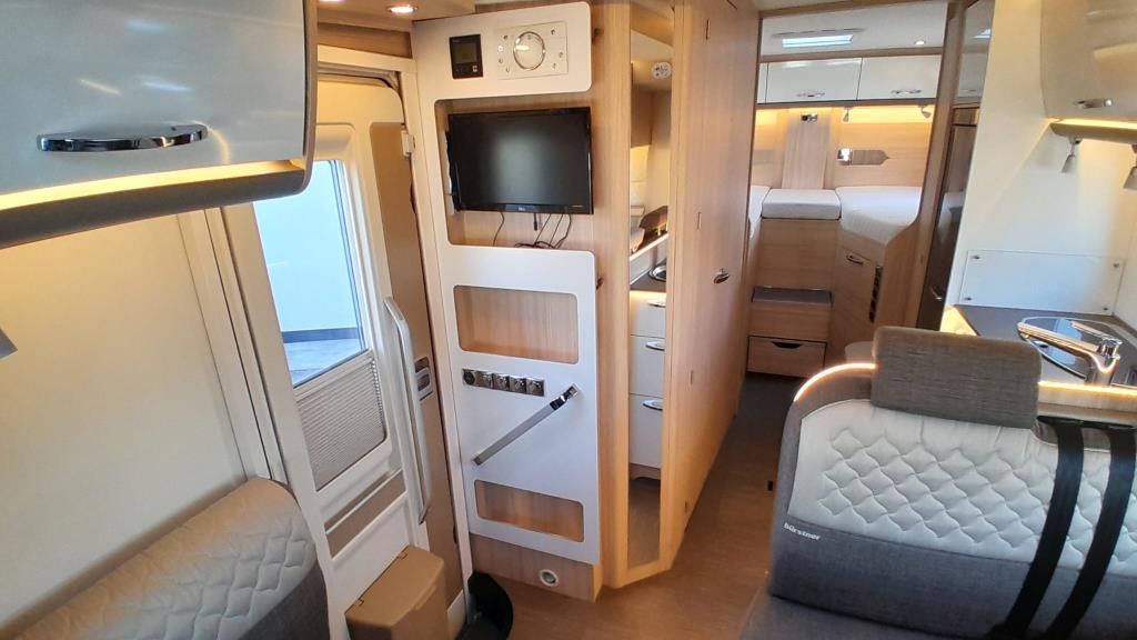 LYSEO PRIVILEGE 728 G EURO 370,00 AL MESE