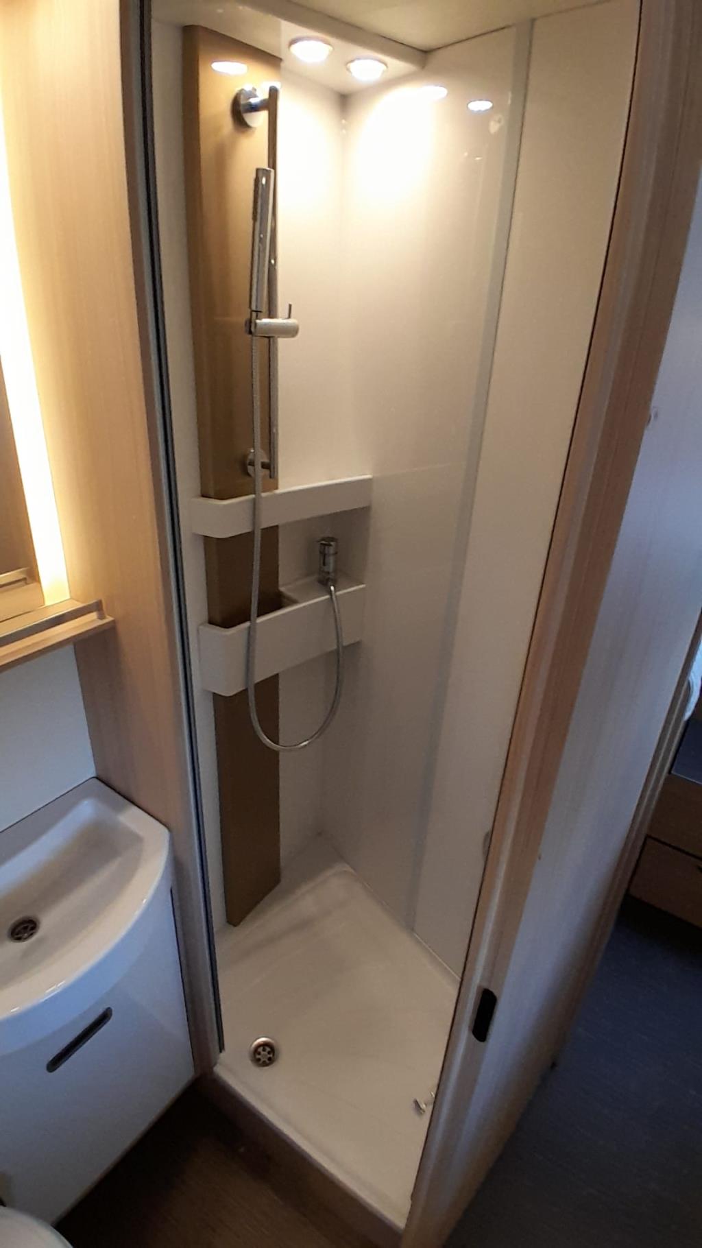 LYSEO PRIVILEGE 728 G EURO 370,00 AL MESE