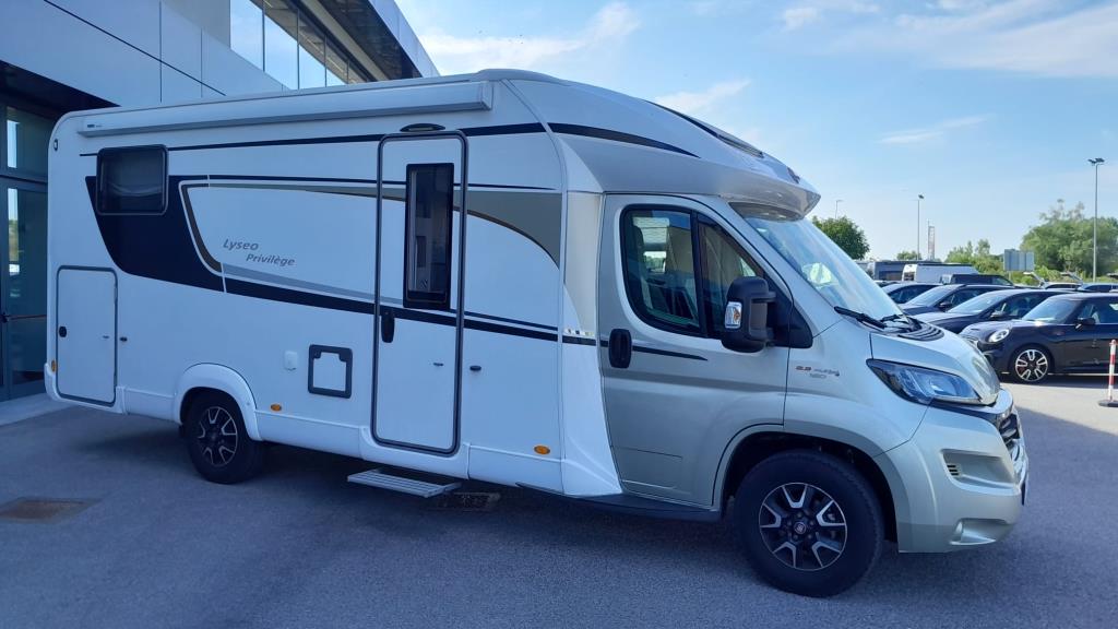 LYSEO PRIVILEGE 728 G EURO 370,00 AL MESE