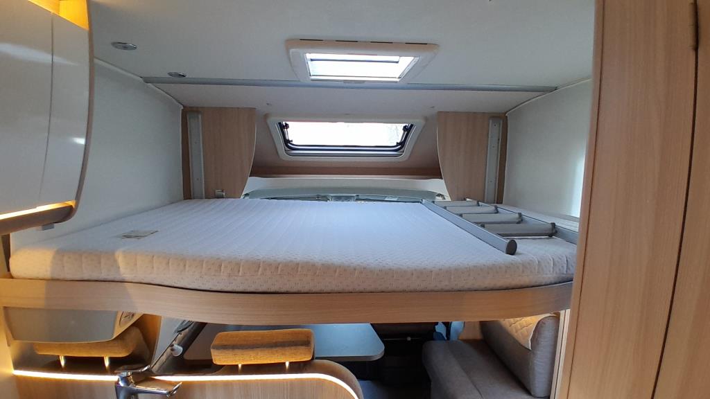 LYSEO PRIVILEGE 728 G EURO 370,00 AL MESE