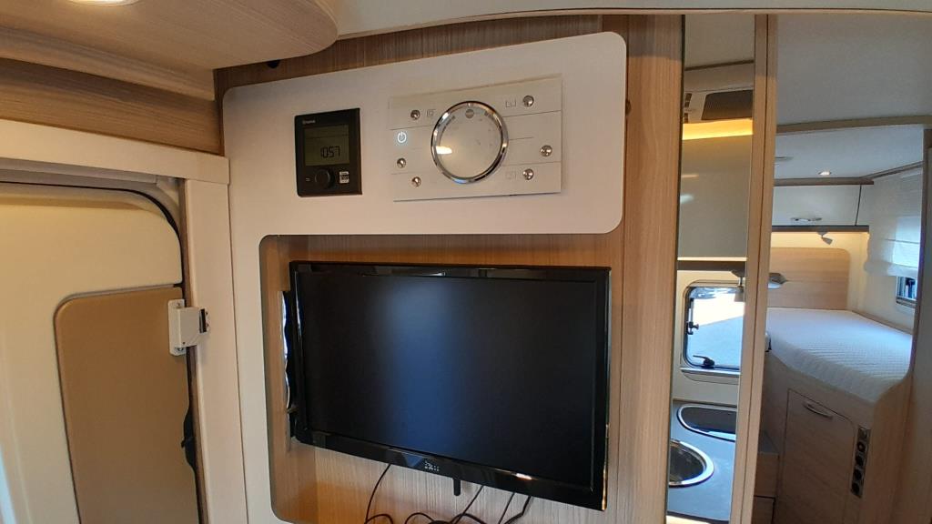 LYSEO PRIVILEGE 728 G EURO 370,00 AL MESE