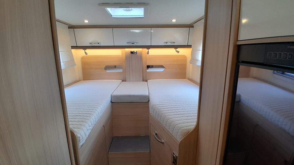LYSEO PRIVILEGE 728 G EURO 370,00 AL MESE
