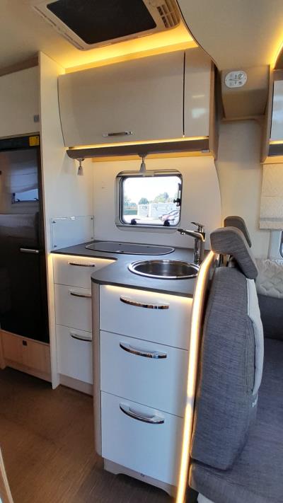 LYSEO PRIVILEGE 728 G EURO 370,00 AL MESE