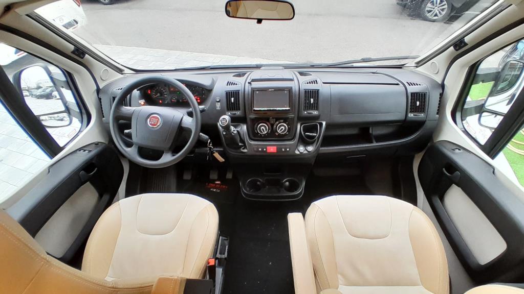 TRAVEL VAN 590   VENDUTO