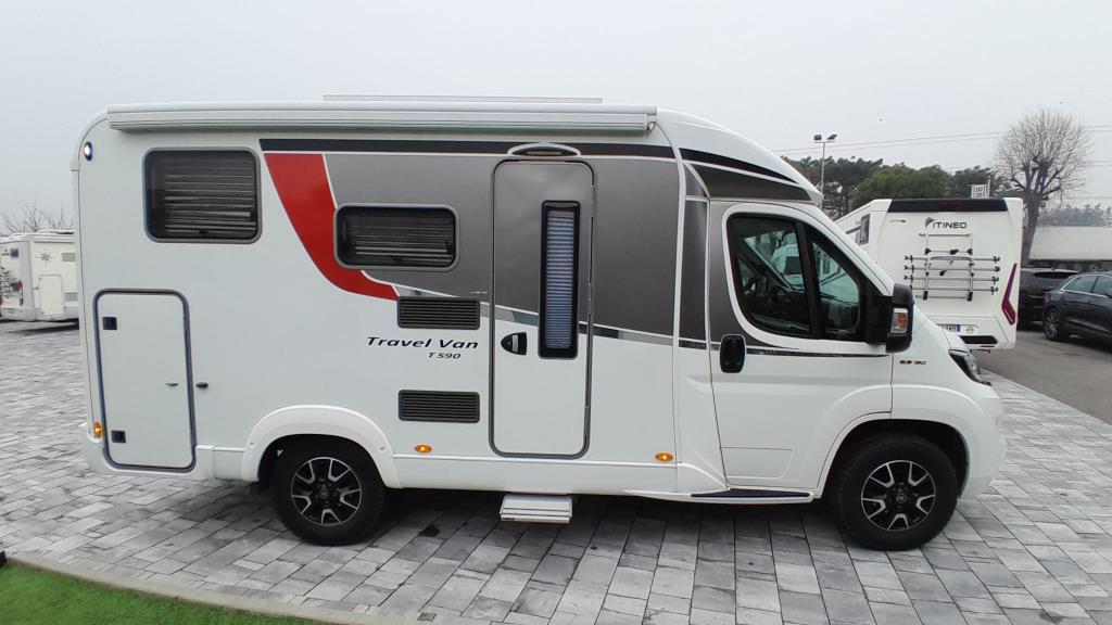 TRAVEL VAN 590   VENDUTO