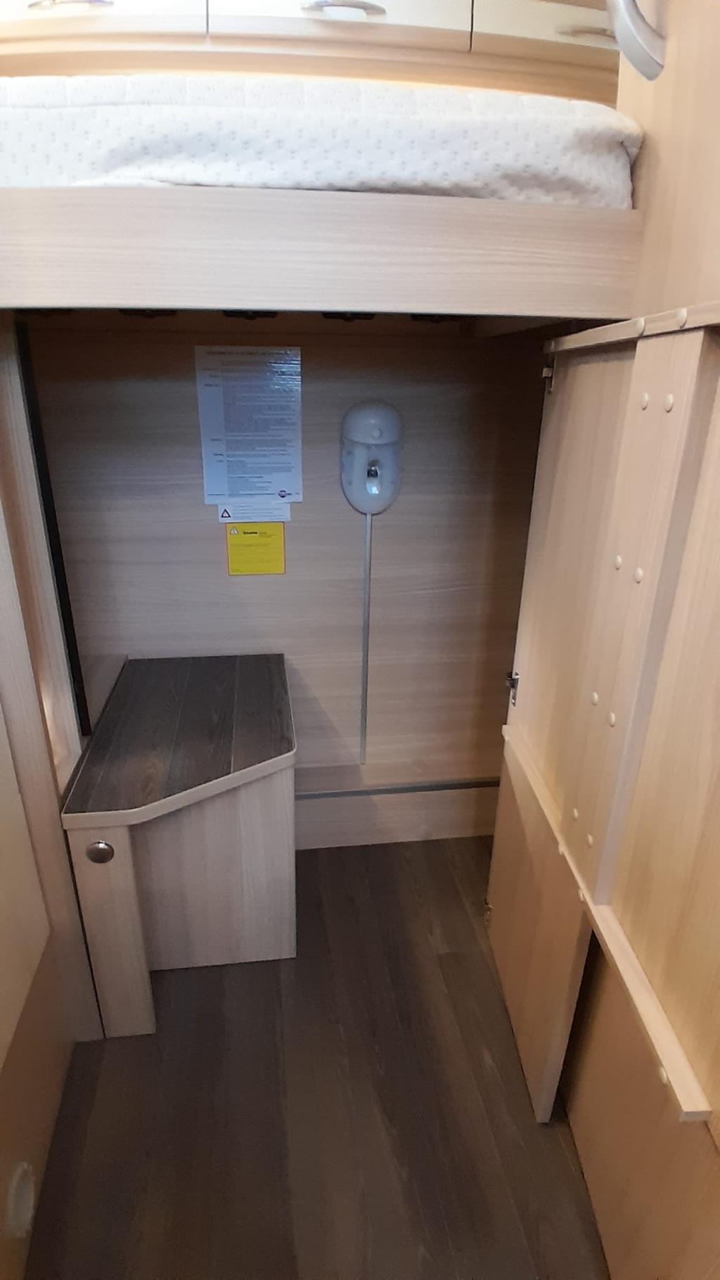 TRAVEL VAN 590   VENDUTO