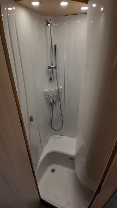 TRAVEL VAN 590   VENDUTO