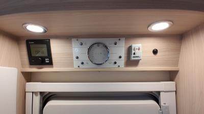 TRAVEL VAN 590   VENDUTO