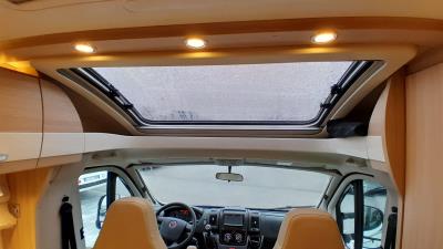 TRAVEL VAN 590   VENDUTO