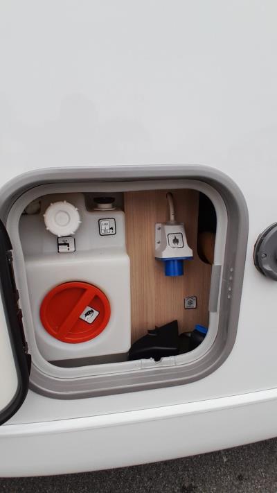 TRAVEL VAN 590   VENDUTO