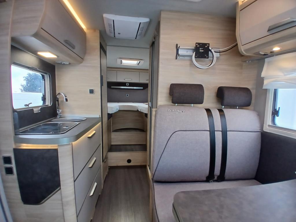 Clicca per ingrandire VAN TI 650 PLATINUM SELECTION VENDUTO VAN TI 650 PLATINUM SELECTION VENDUTO