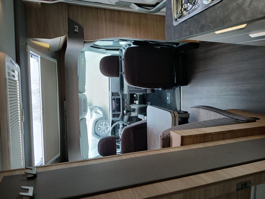 Clicca per ingrandire VAN TI 650 PLATINUM SELECTION VENDUTO VAN TI 650 PLATINUM SELECTION VENDUTO