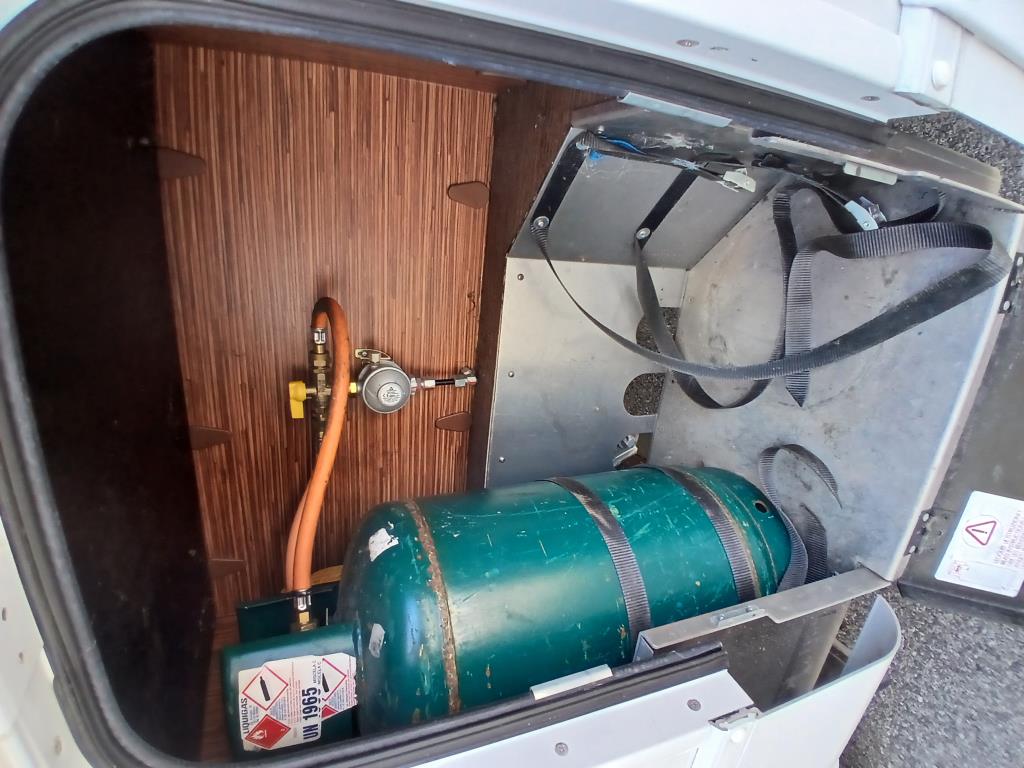 KOSMO 912 LETTO NAUTICO A 490,00 EURO AL MESE