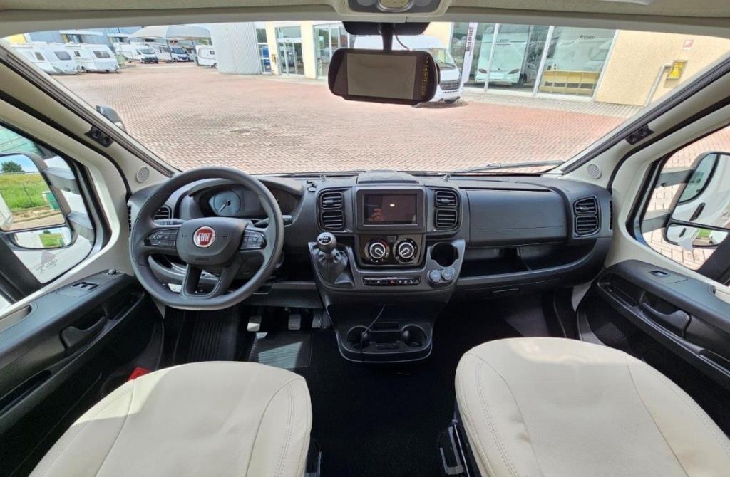 MC4 273 LETTI GEMELLI DA 370 EURO AL MESE