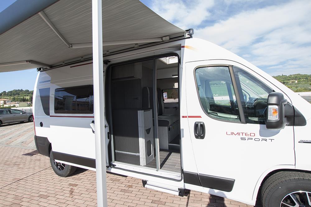  LIVINGSTONE 2 SPORT 599cm