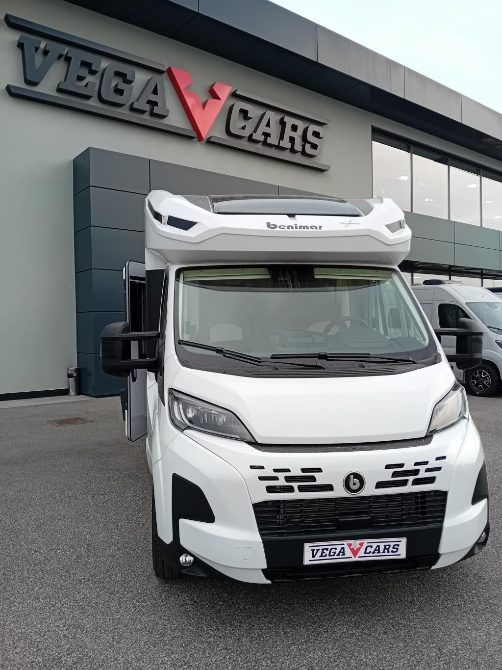 Clicca per ingrandire MILEO 263 5 POSTI MILEO 263 5 POSTI