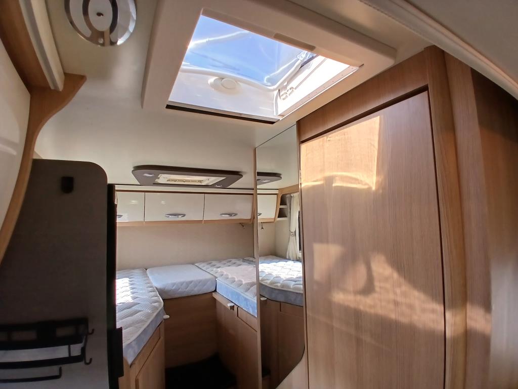 Clicca per ingrandire MC 4 339 G LETTI GEMELLI A 370,00 EURO AL MESE MC 4 339 G LETTI GEMELLI A 370,00 EURO AL MESE