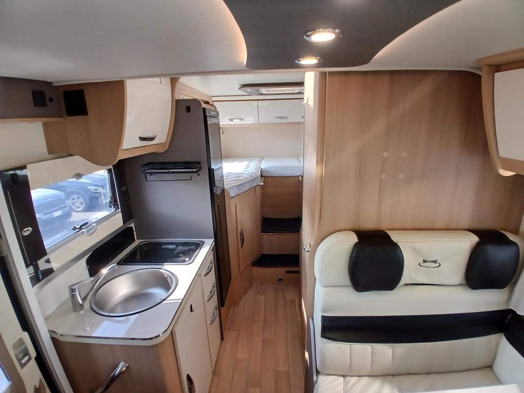Clicca per ingrandire MC 4 339 G LETTI GEMELLI A 370,00 EURO AL MESE MC 4 339 G LETTI GEMELLI A 370,00 EURO AL MESE