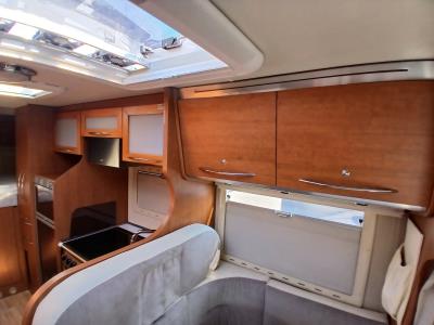 695 GLM A 370,00 EURO AL MESE