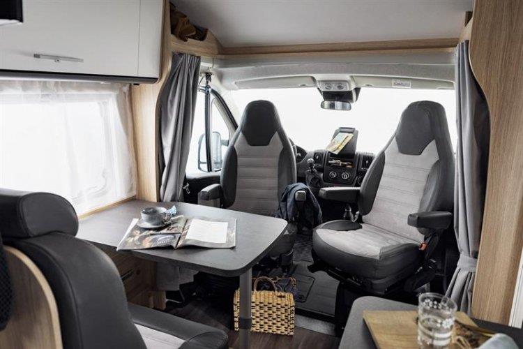Clicca per ingrandire V 66 LETTI GEMELLI IN PROMO A 370,00 EURO AL MESE V 66 LETTI GEMELLI IN PROMO A 370,00 EURO AL MESE
