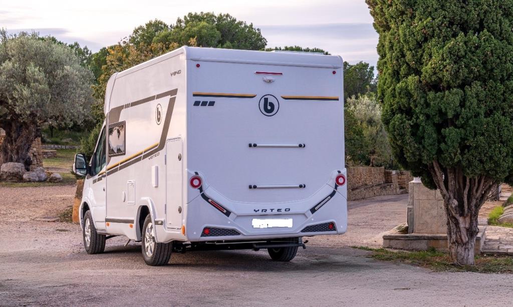 Clicca per ingrandire YRTEO 840 SUPER COMPATTO 599 CM SLIM 214 CM YRTEO 840 SUPER COMPATTO 599 CM SLIM 214 CM