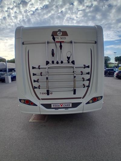 6900 DB by HYMER