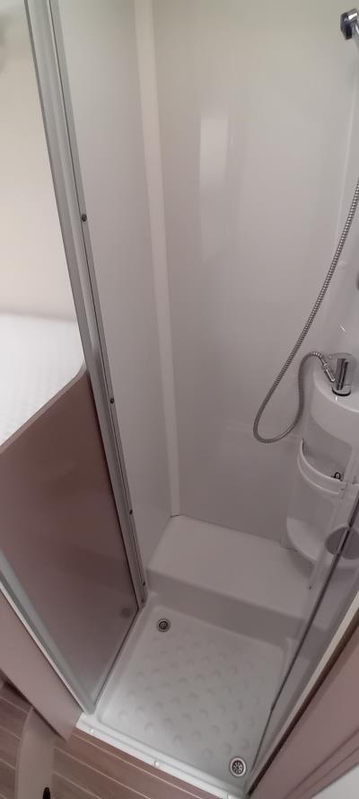 6900 DB by HYMER