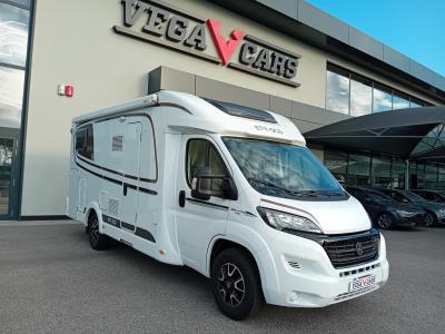 6900 DB by HYMER